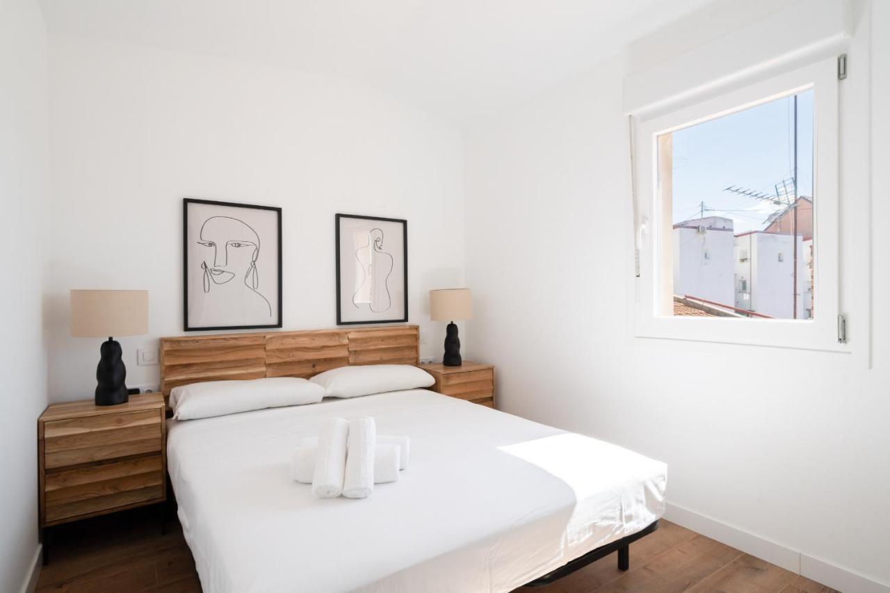 Atico Reformado En Madrid Rio Alquiler Temporal Apartment Luaran gambar